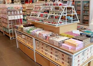 百货商店与超市的区别